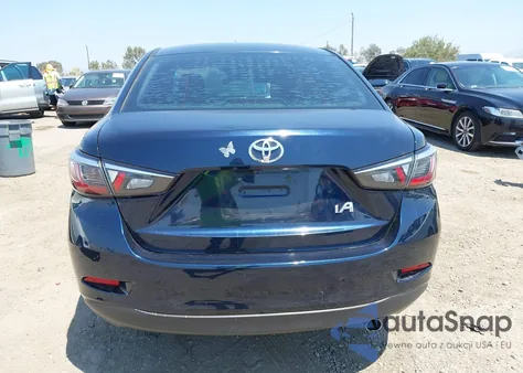 2017 Toyota Yaris Ia из США, поврежденный, VIN 3MYDLBYV3HY192036